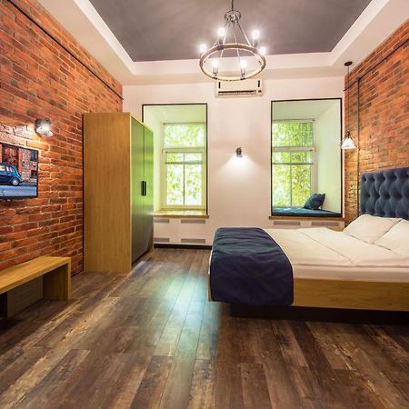 Self Check-In Apartments Near Landscape Alley Київ Екстер'єр фото