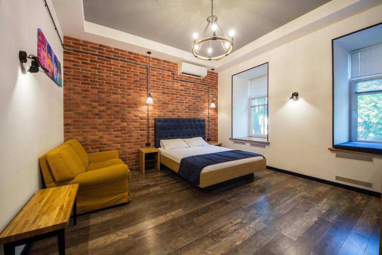 Self Check-In Apartments Near Landscape Alley Київ Екстер'єр фото