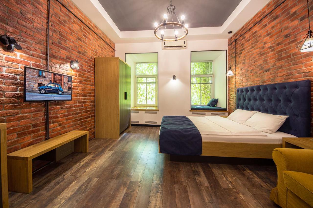 Self Check-In Apartments Near Landscape Alley Київ Екстер'єр фото